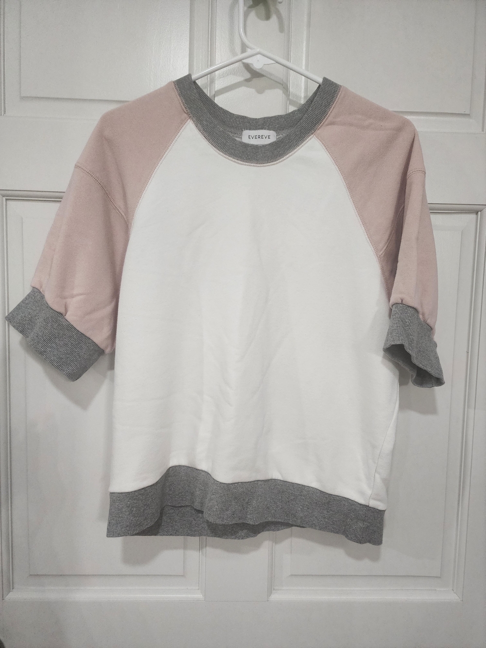 Evereve Sasha Raglan Ringer Blush, White & Gray Short Sleeve Sweatshirt